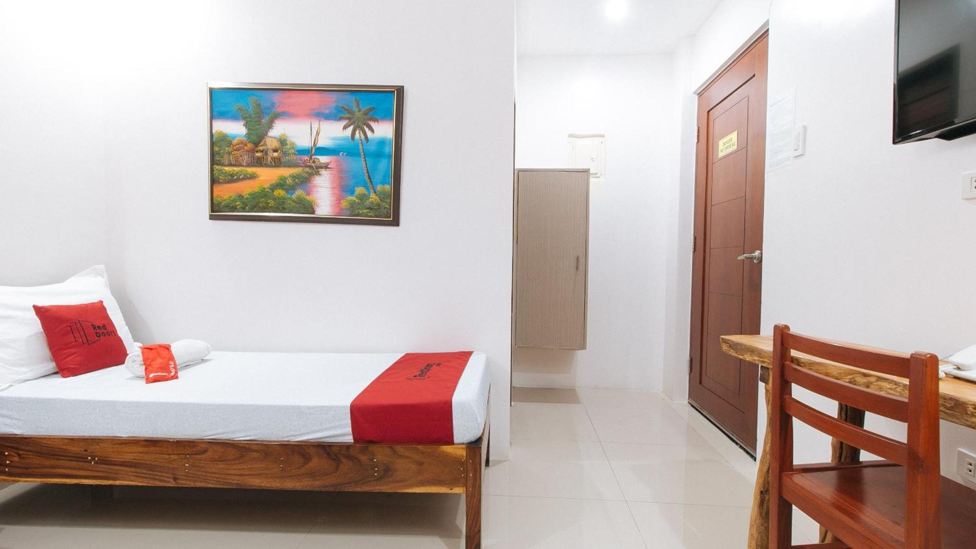 Reddoorz Plus @ Jollydays Hotel Nueva Ecija サン・ホセ エクステリア 写真