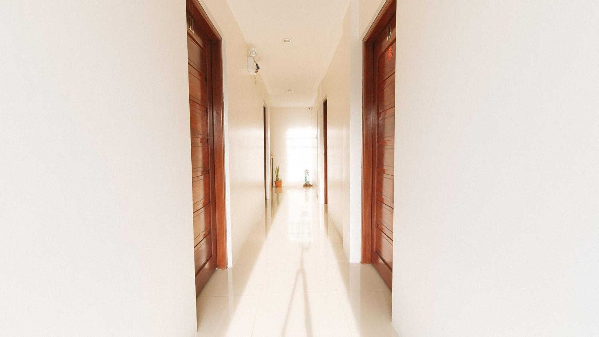 Reddoorz Plus @ Jollydays Hotel Nueva Ecija サン・ホセ エクステリア 写真